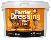 Load image into Gallery viewer, NAF Farrier Dressing Pro Feet