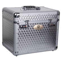 Load image into Gallery viewer, Imperial Shiny Grooming Box