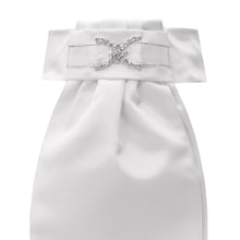 Load image into Gallery viewer, Amelia Deluxe Ready-Tied Stock
