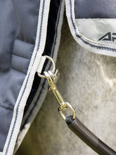 Load image into Gallery viewer, Le Mieux Arika Featherweight Turnout Rug 0g
